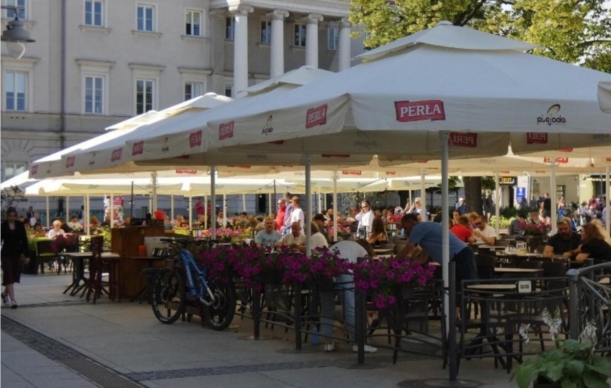 Hotelowe Pokoje Paris -Rynek Centrum- City One Kielce Dış mekan fotoğraf